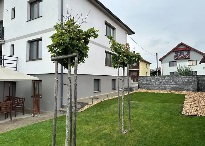 Stylish Under The Tatras Lägenhet Štrba